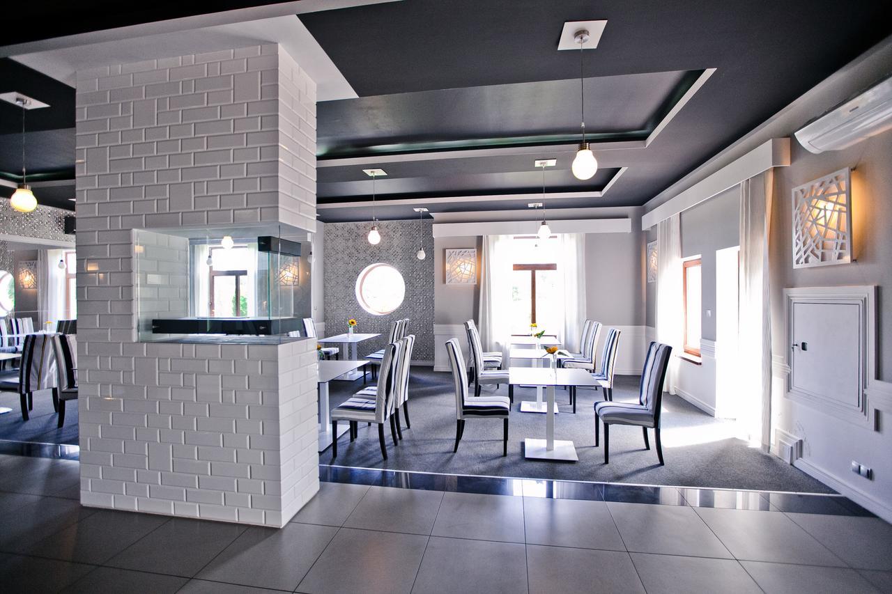 Hotel Sulbin Garwolin Ngoại thất bức ảnh